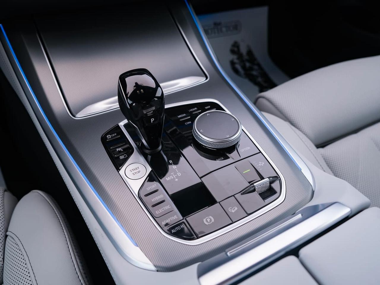 BMW X5 xdrive45e xLine auto - KM0 - IVA ESPOSTA