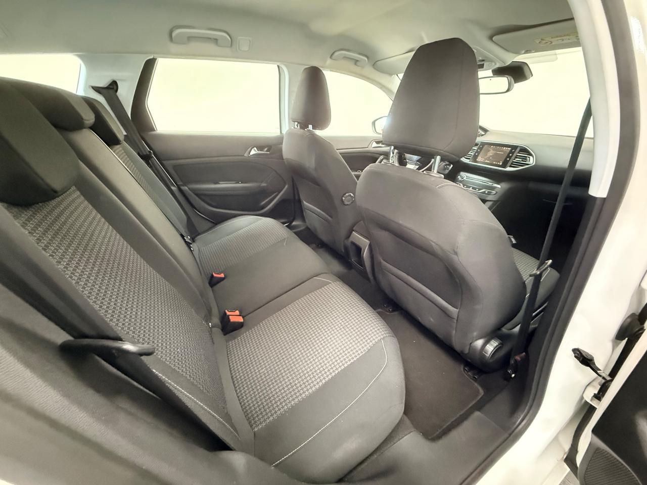 Peugeot 308 BlueHDi 130 CV SW Allure 03/2019 Euro 6B