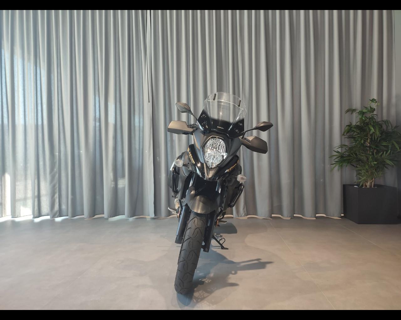 SUZUKI V Strom DL 650 - XT ABS