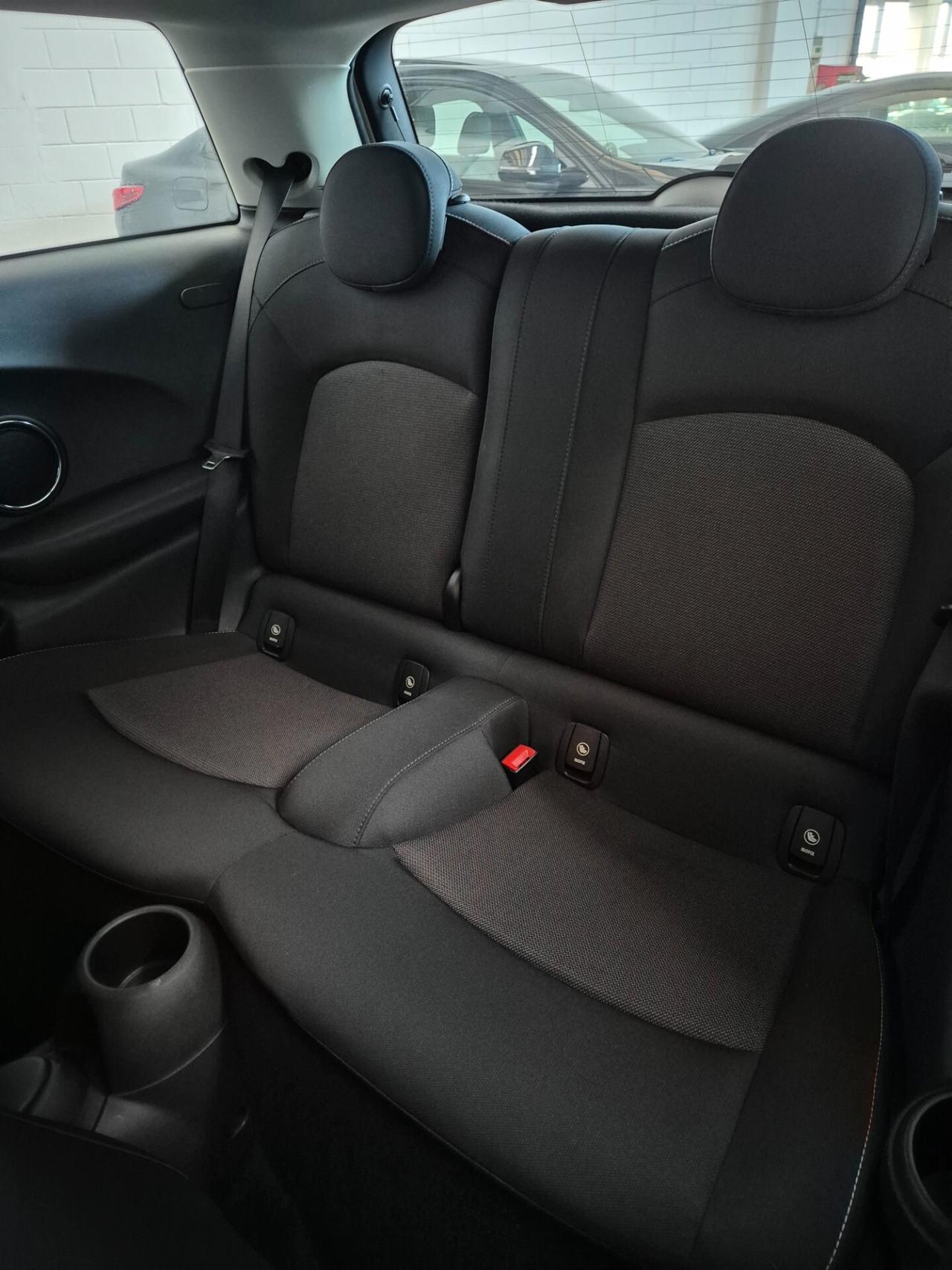 MINI One D 1.5cc 95cv Clima 1 Proprietario OK Neopatentati