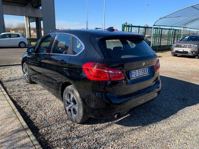 BMW 216 i Active Tourer Luxury