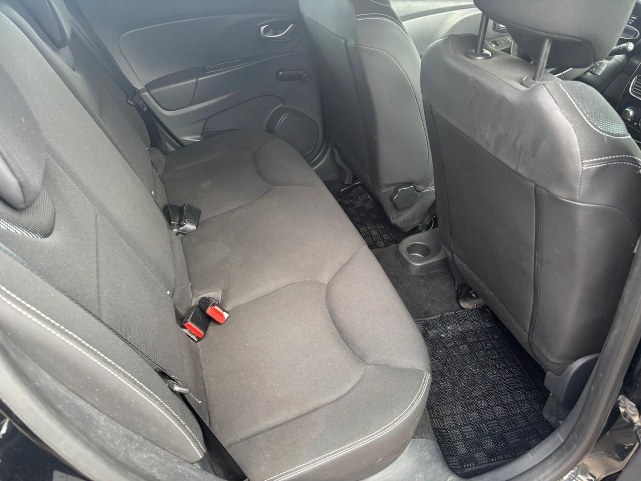 RENAULT CLIO 1.2 Intense - 2017