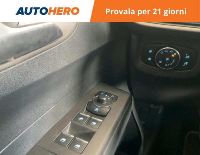 FORD Tourneo Courier 1.0 EcoBoost Titanium