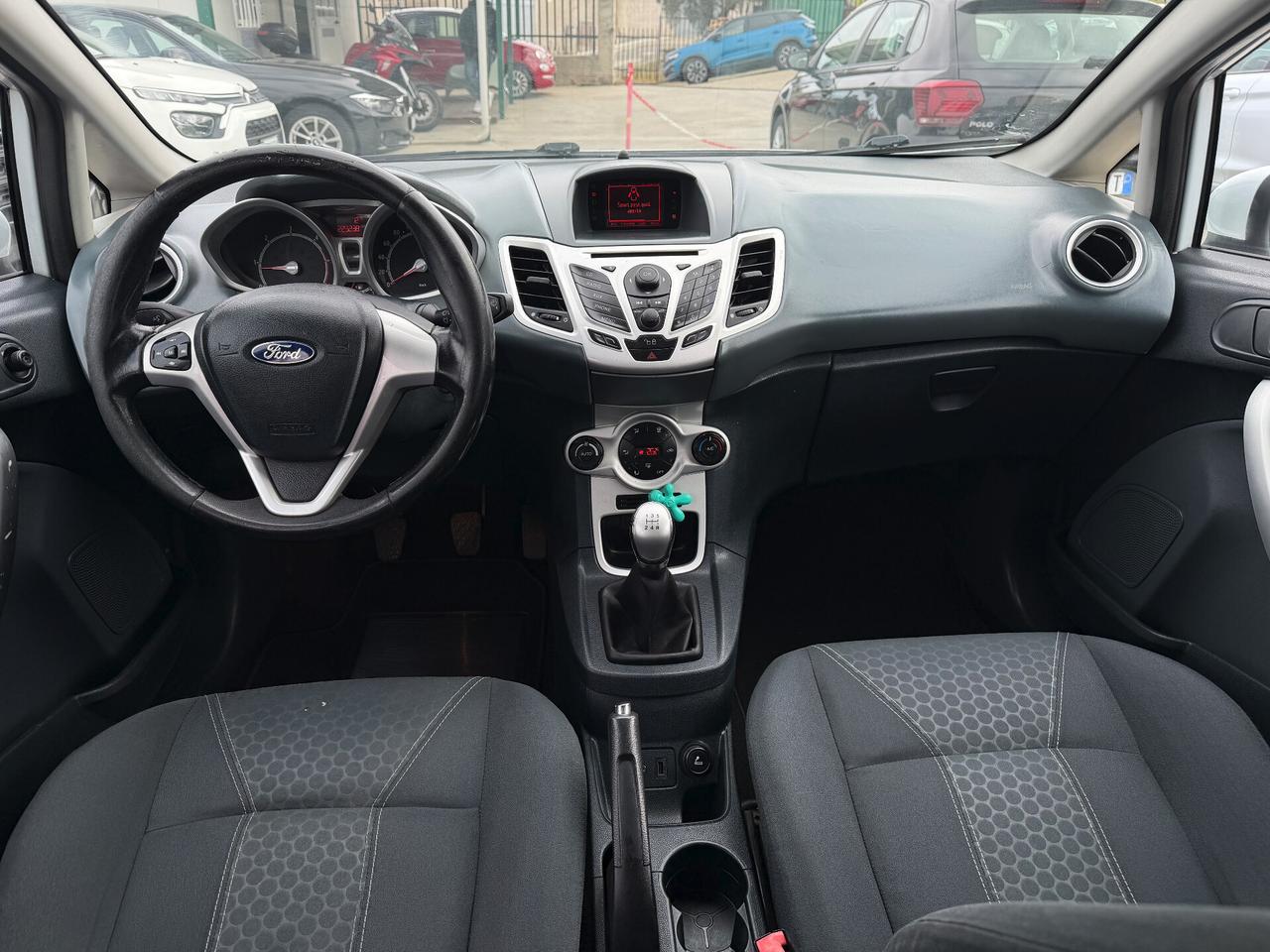 Ford Fiesta 1.4 TDCi 5p. Titanium