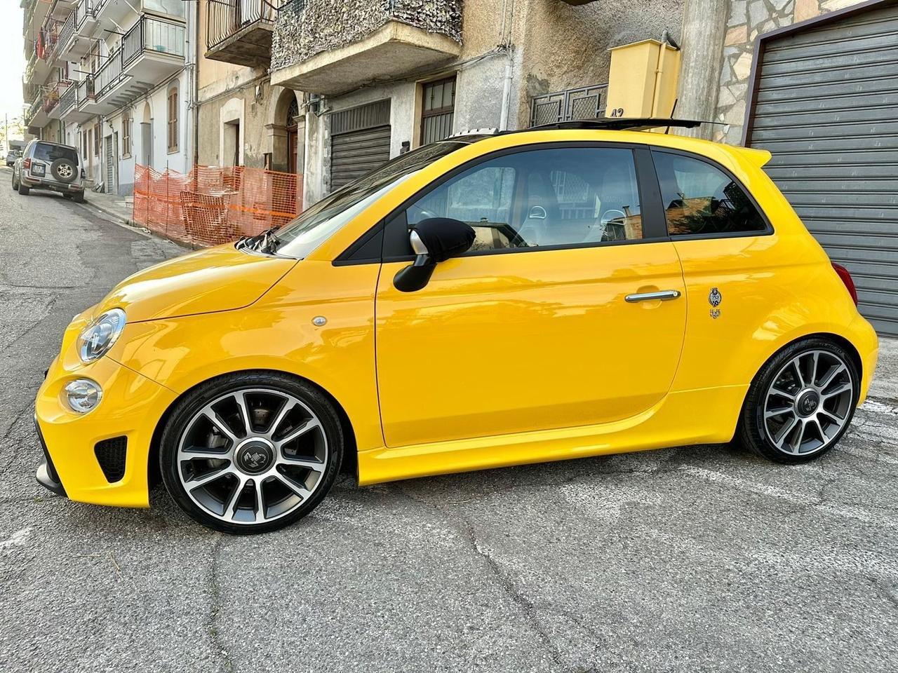 Abarth 595 70° Anniversario