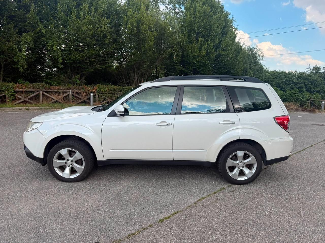 Subaru Forester 2.0D-L