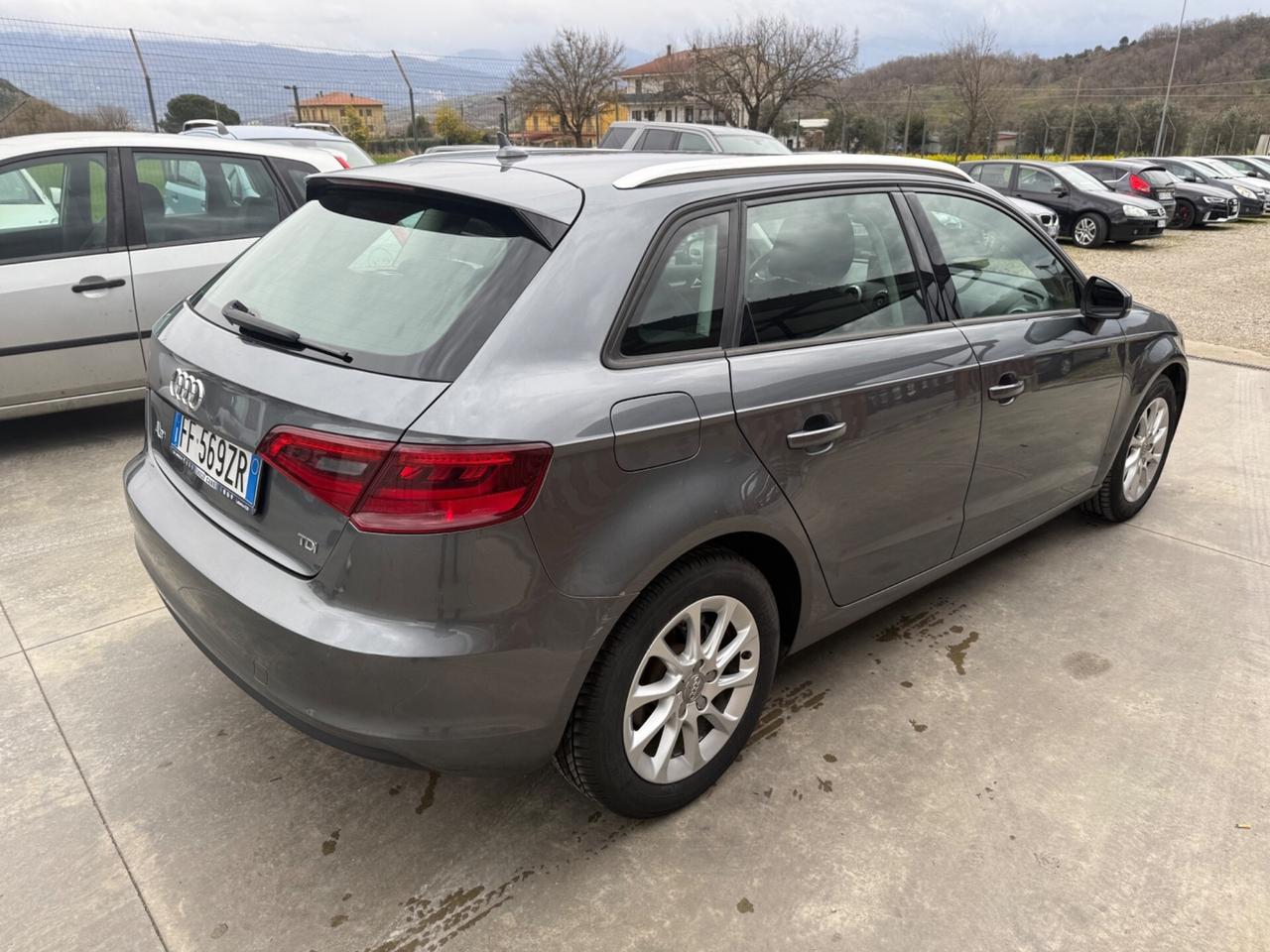 Audi A3 1.6 TDI clean diesel Attraction