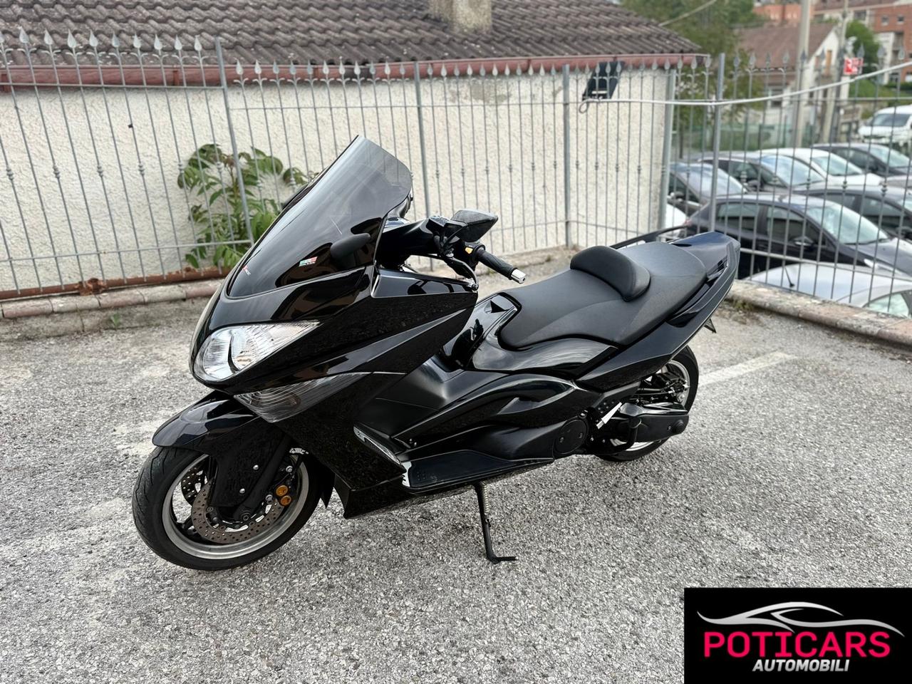 YAMAHA TMAX 500