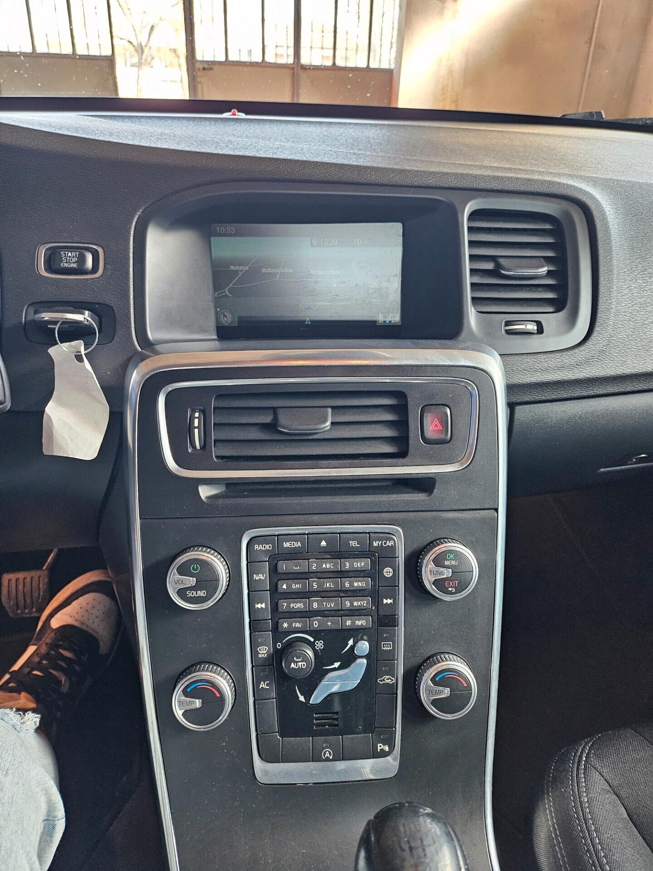 Volvo V60 D2 1.6 Kinetic
