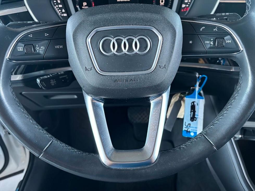 Audi Q3 35 TFSI S tronic Business Advanced MHEV