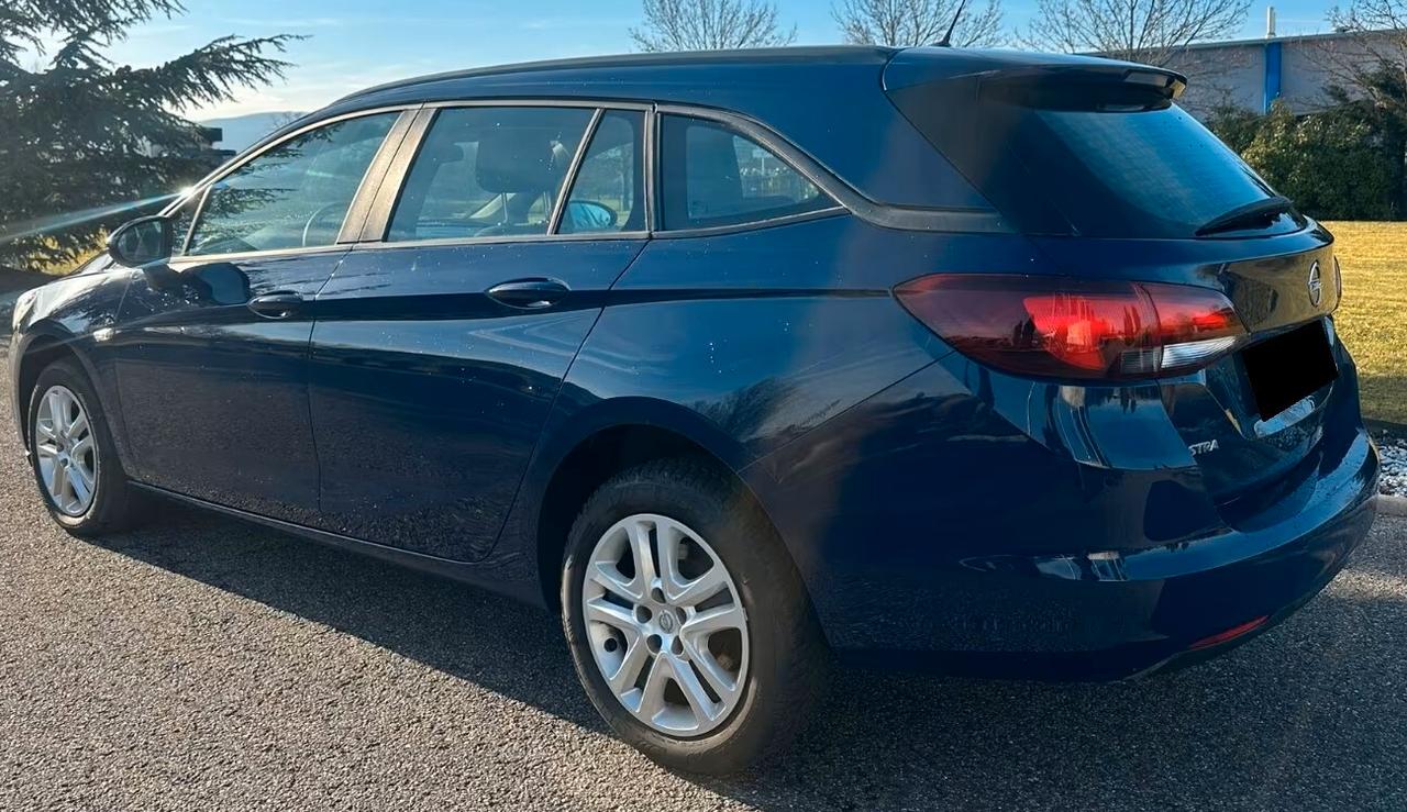 Opel Astra 1.4 Turbo 110CV EcoM Sports Tourer Dynamic