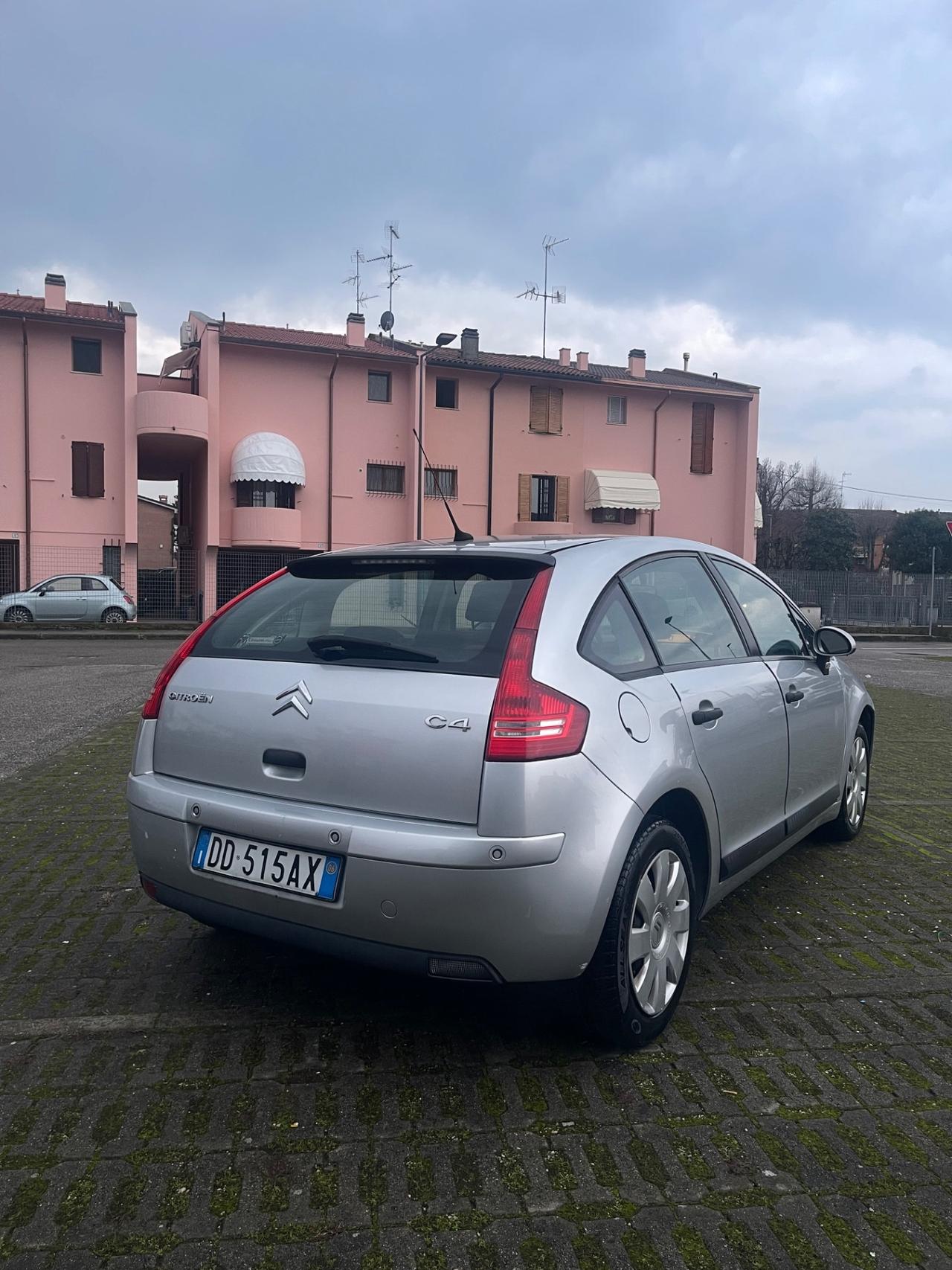 Citroen C4 1.6 HDi 90CV Classique