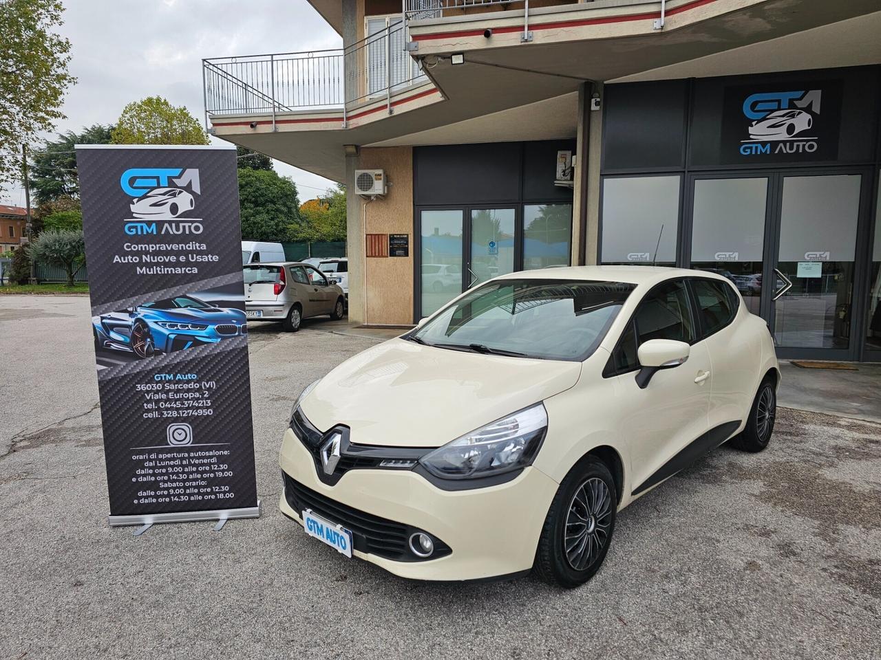 Renault Clio 1.2 75CV -OK Neopatentati