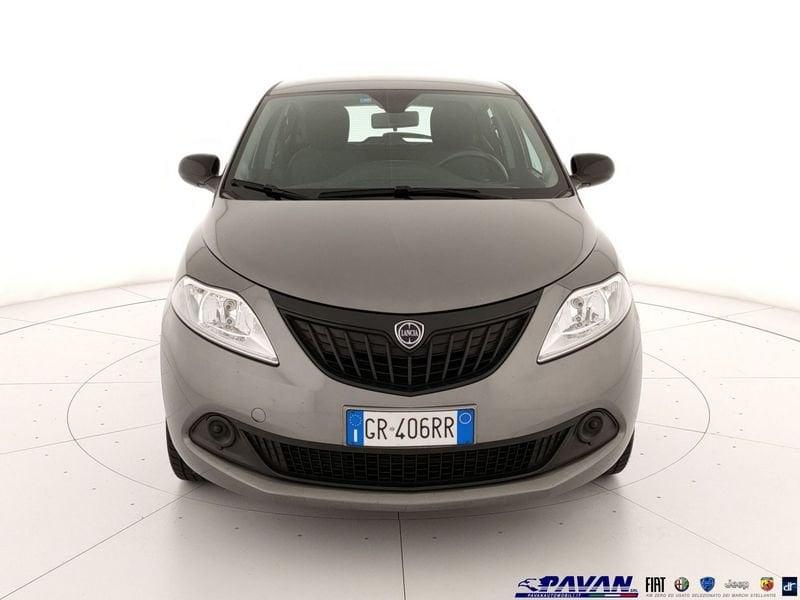 Lancia Ypsilon 1.0 Hybrid 70cv Silver