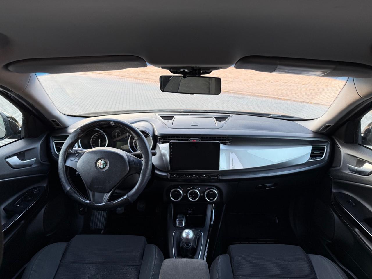 Alfa Romeo Giulietta 2.0 JTDm-2 140 CV Distinctive