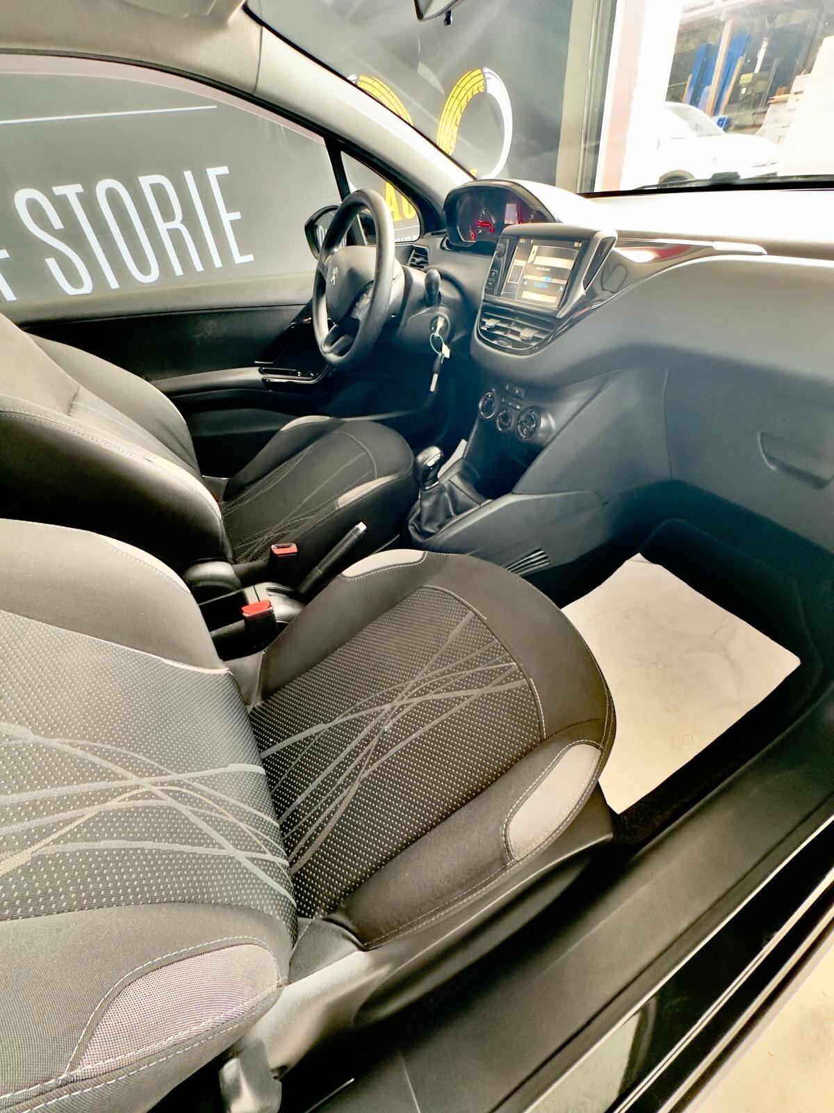 Peugeot 208 1.2 VTi 82 CV 3 porte Access