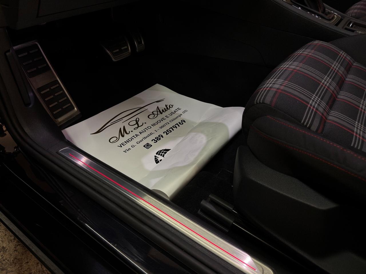 Volkswagen Golf GTI Performance 2.0 245 CV TSI DSG