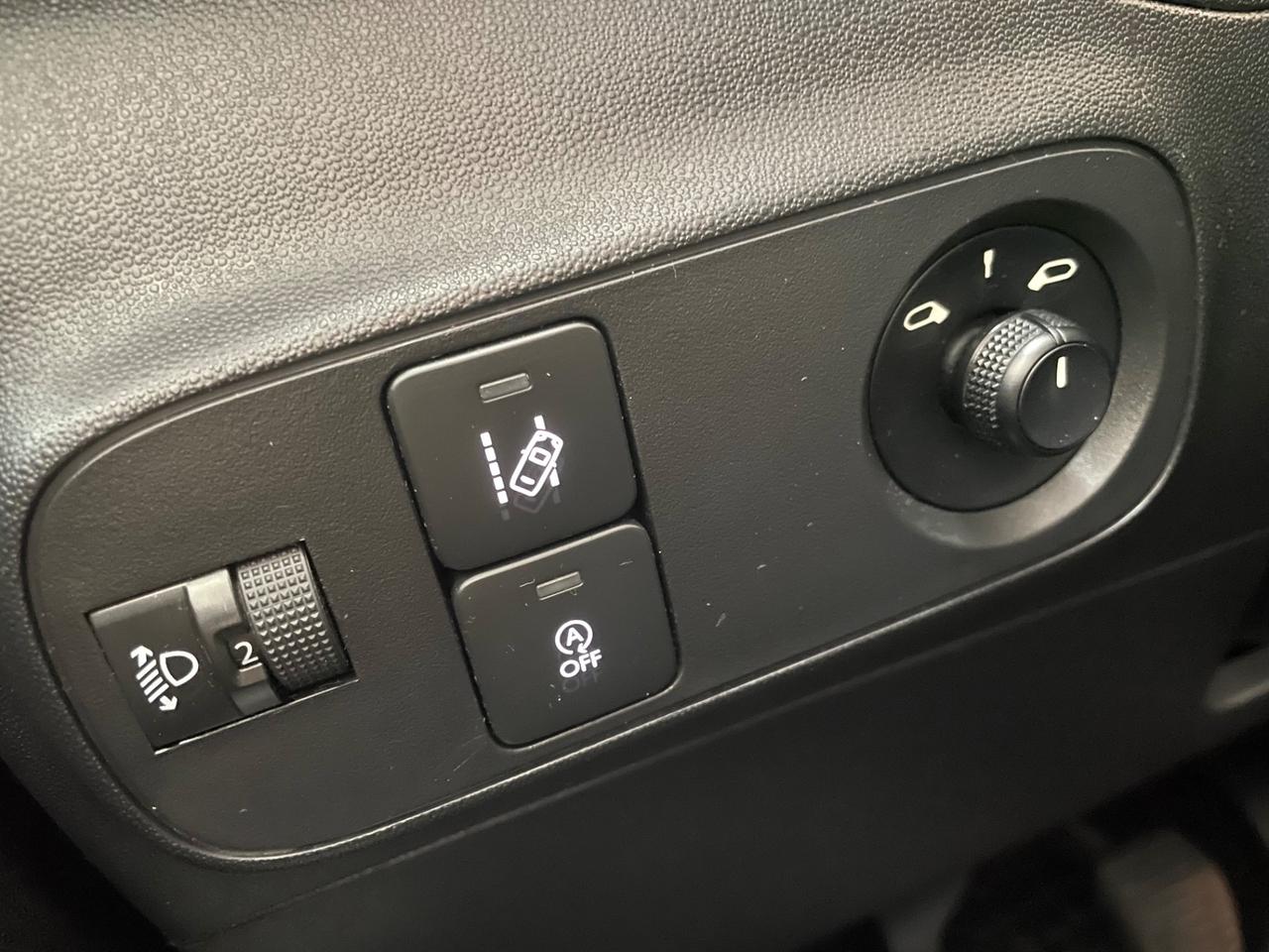 Citroen C3 BlueHDi 100 S&S Feel tetto bicolore 2018 ITALIANA