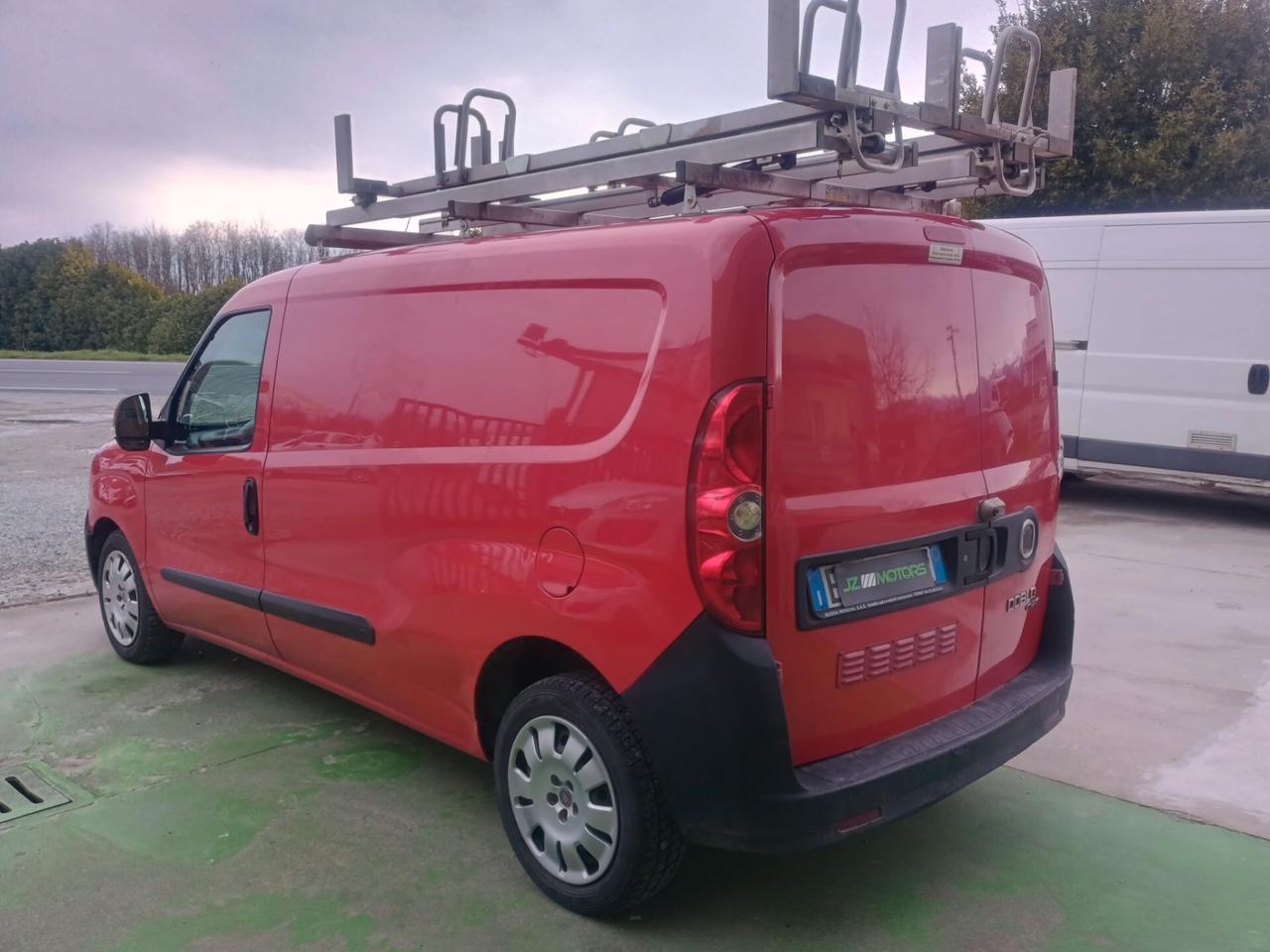 DOBLO CARGO 1.6 5B