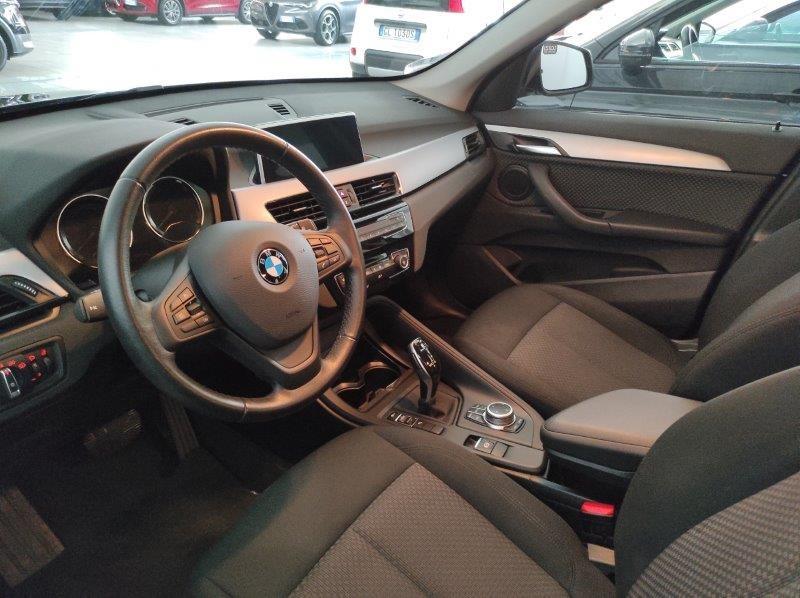 BMW X1 (F48) - X1 sDrive18d Business Advantage