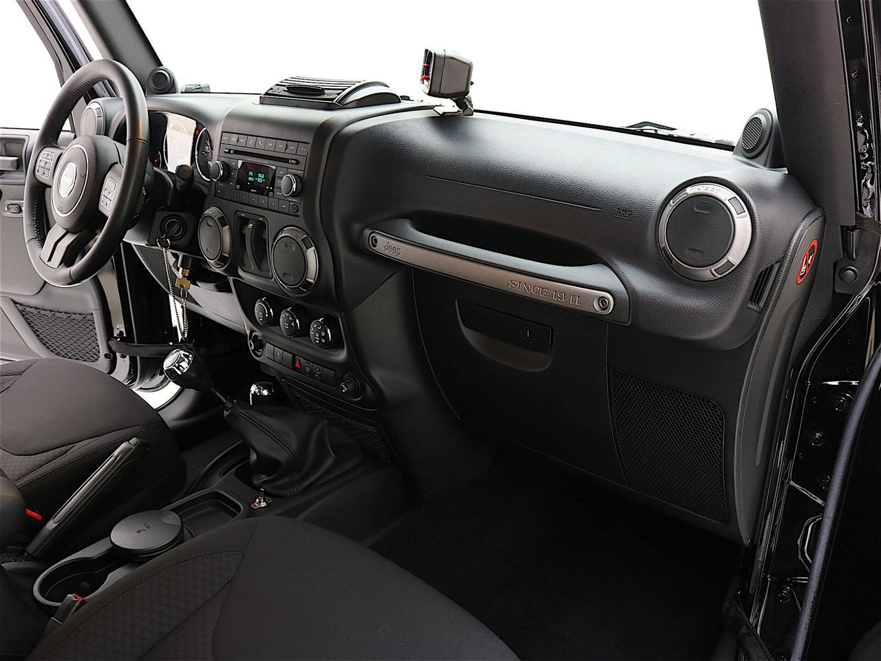 Jeep Wrangler 2.8 CRD 200CV DPF Sport