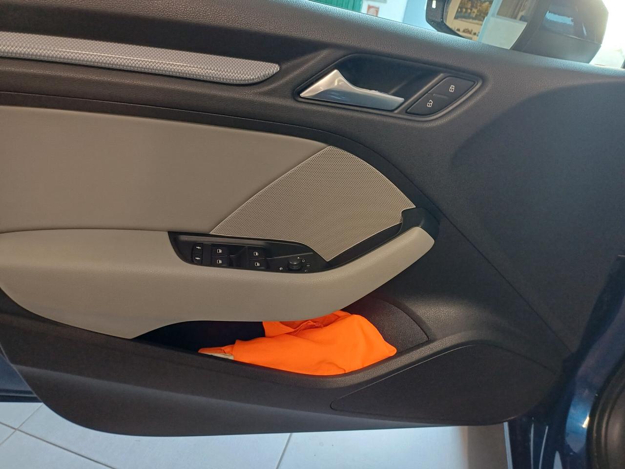 Audi A3 1.6 TDI diesel 110cv