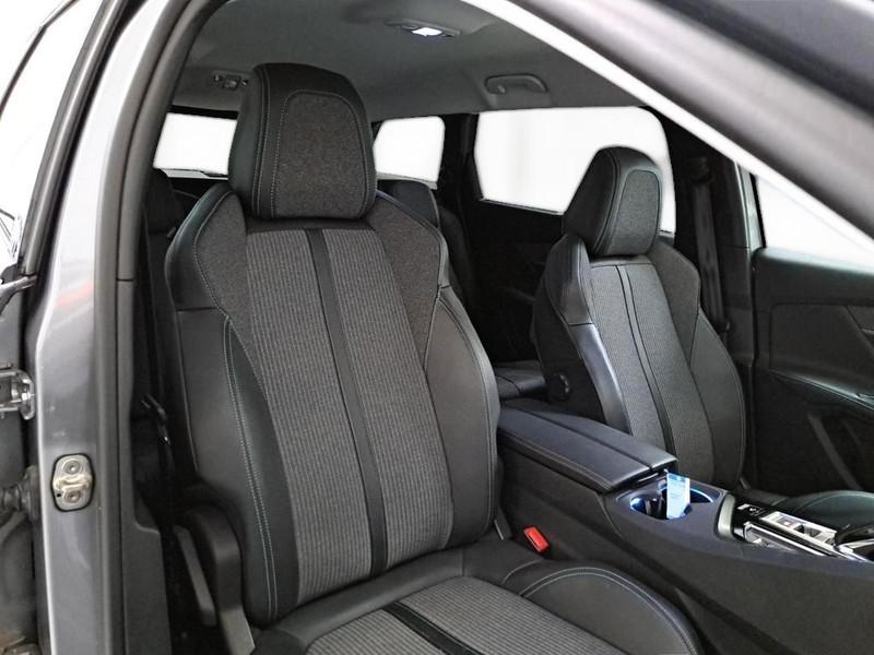 PEUGEOT 5008 BlueHDi 130 Allure Pack EAT8 S/S aut.