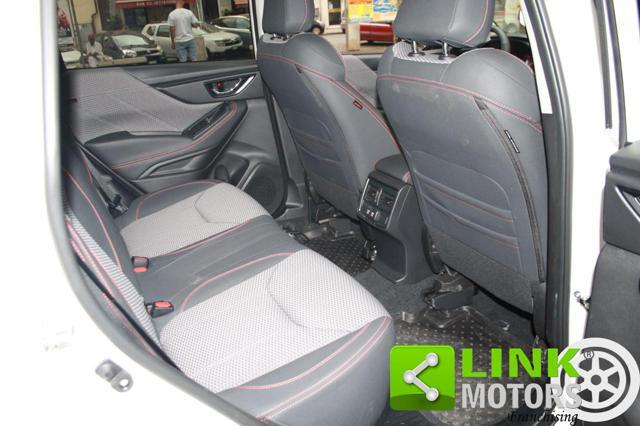 SUBARU Forester 2.0 e-Boxer MHEV CVT Lineartronic 4dventure