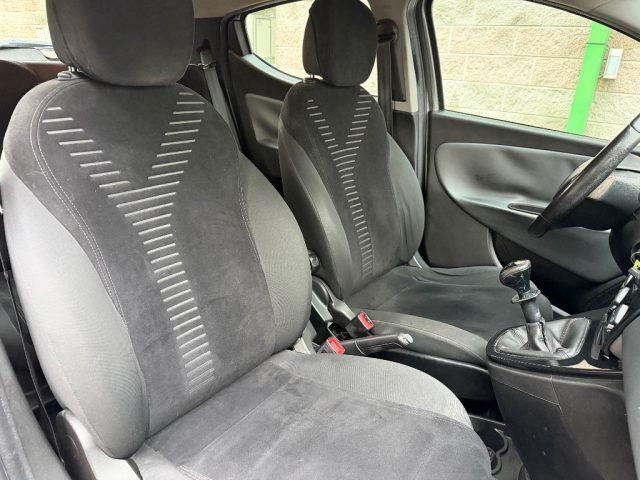 LANCIA Ypsilon 1.2 69CV CLIMA SENSORI PARCHEGGIO POSTERIORI