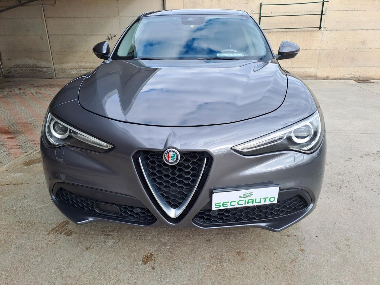 Alfa Romeo Stelvio 2.2 Turbodiesel 190 CV AT8 Q4 Executive