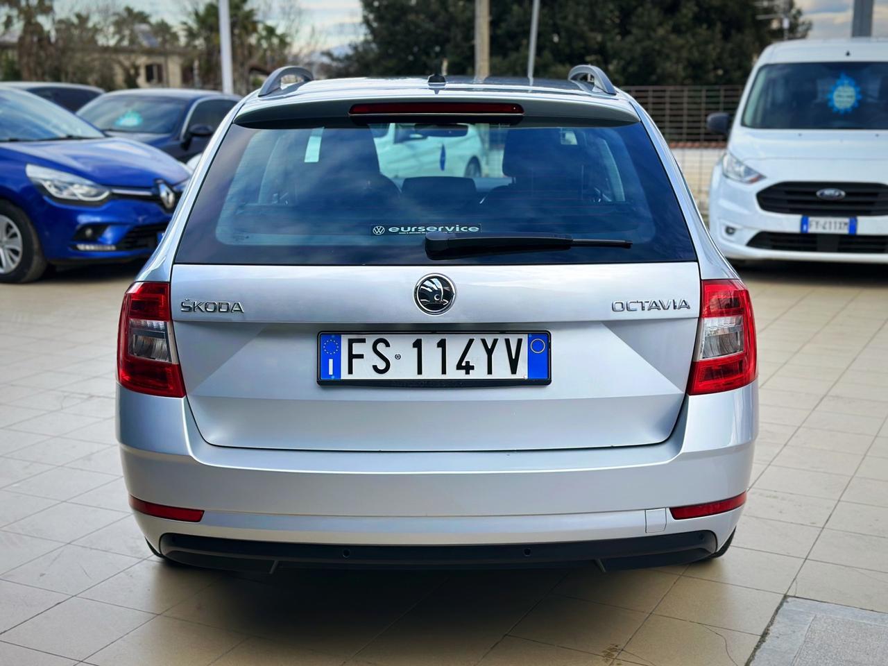 Skoda Octavia 1.6 TDI CR 115 CV DSG Wagon Executive