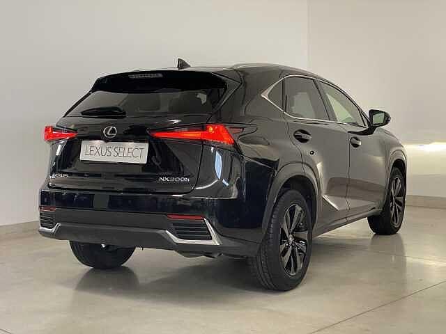 Lexus NX 300h Hybrid 4WD Premium 300h