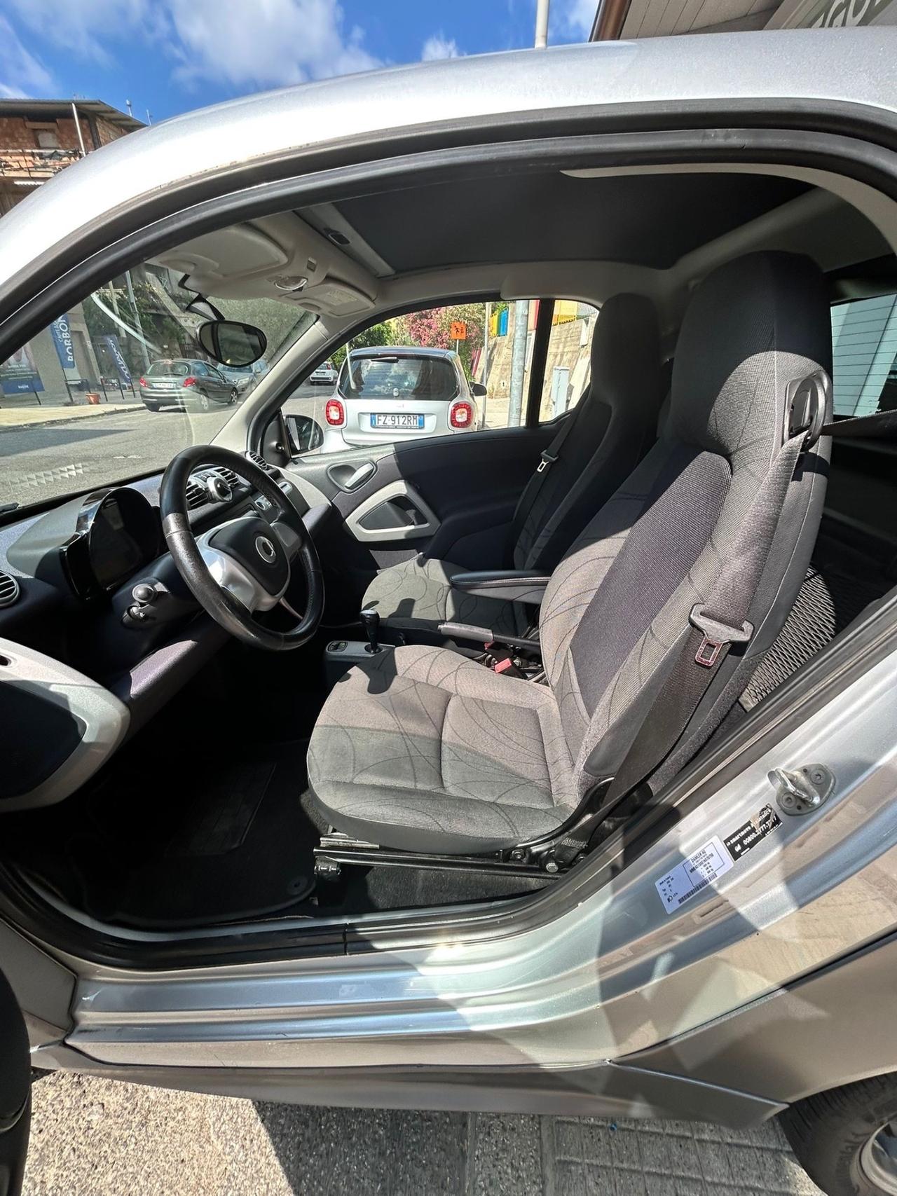 Smart ForTwo 1000 52 kW MHD coupé passion
