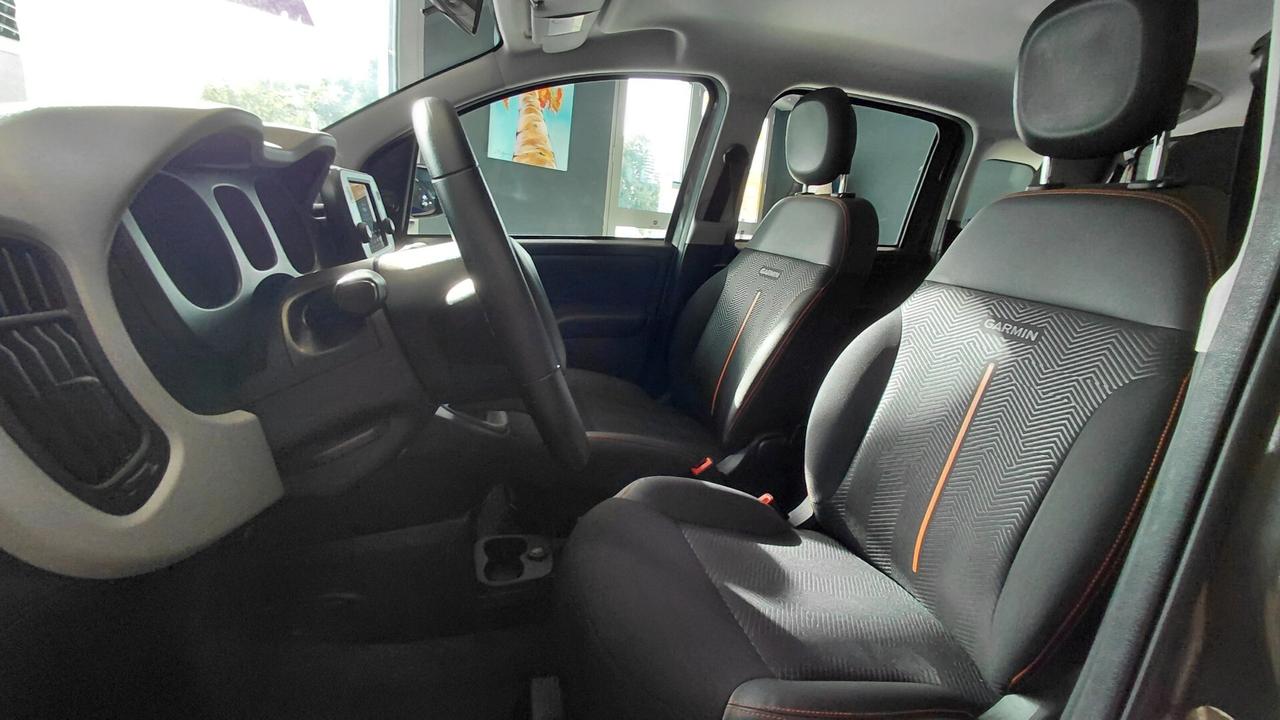 Fiat Panda 1.0 FireFly S&S Hybrid Garmin