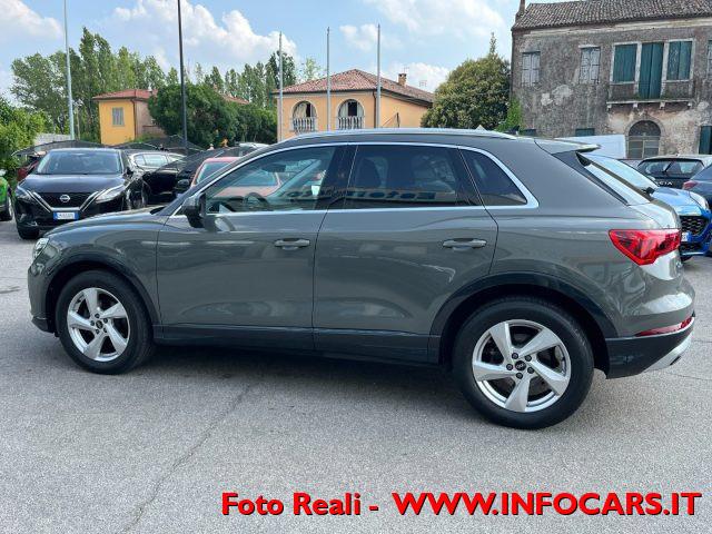 AUDI Q3 35 TDI S tronic Business Advanced PROMO !