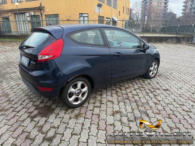 FORD Fiesta + 1.4 TDCi 70CV 3 porte