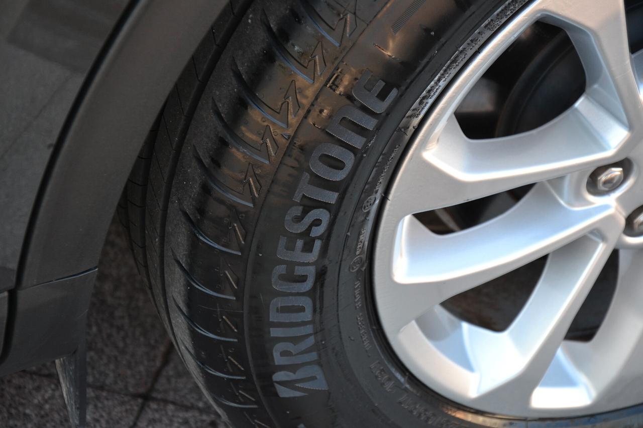 Ford Kuga 2.0 EcoBlue 120 CV aut. 2WD ST-Line