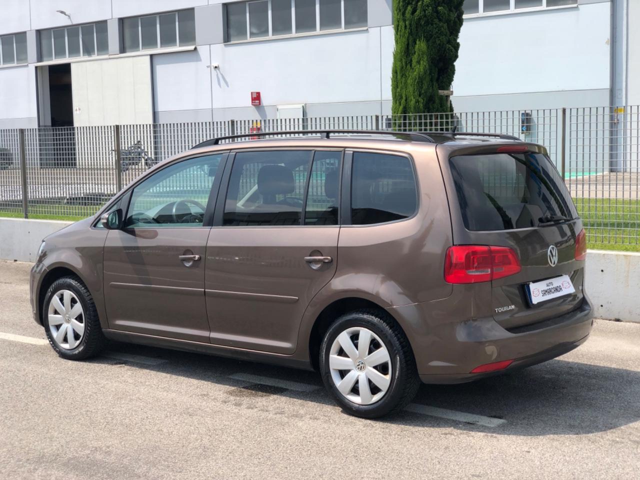 Volkswagen Touran 1.6 TDI 105CV 7 POSTI 2014