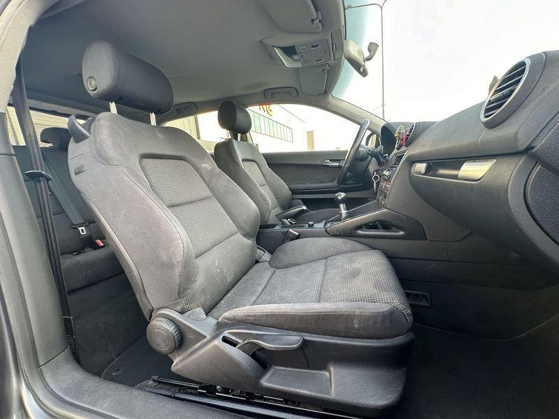 Audi A3 A3 1.9 tdi Ambition 105cv