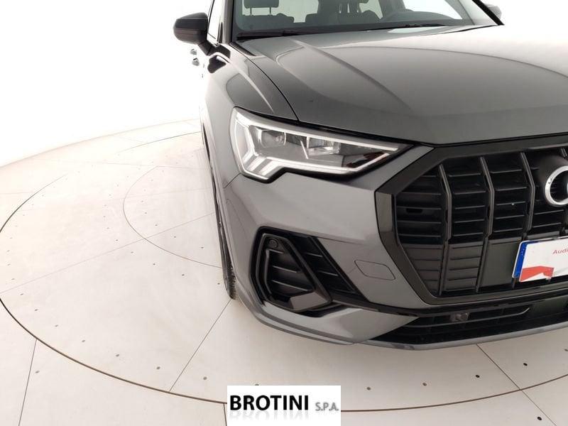 Audi Q3 2.0 35 TDI S Tronic S Line Edition