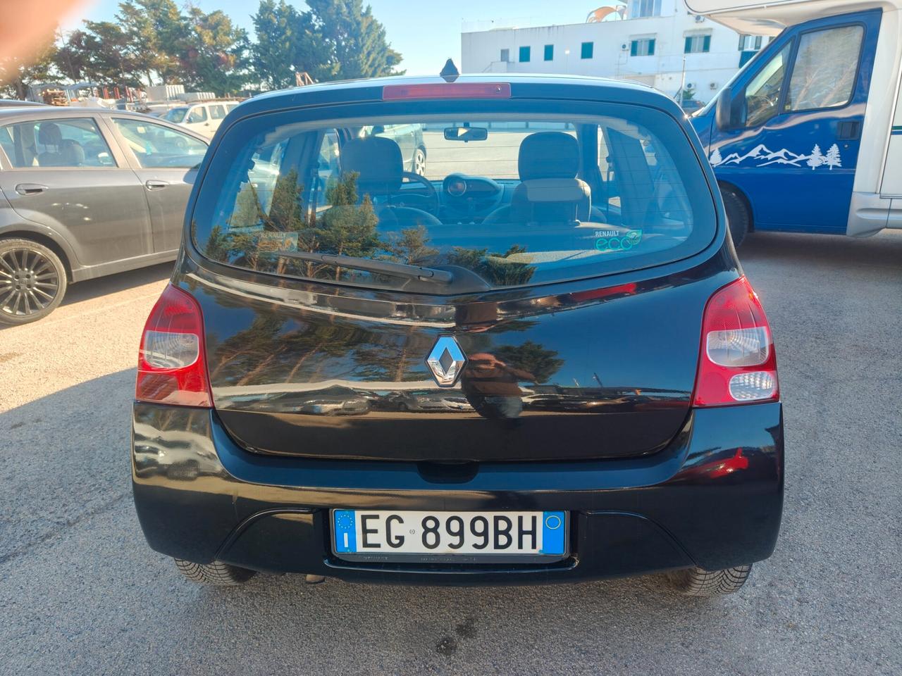Renault Twingo 1.2 Yahoo! Tua da 86€ al mese