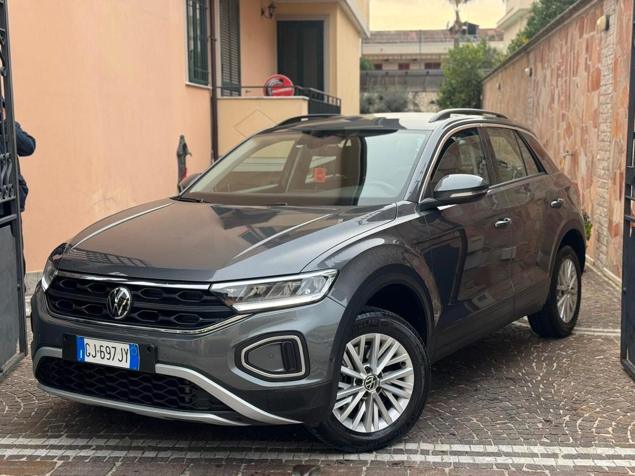 Volkswagen T-Roc 2.0 TDI SCR 150 CV DSG R-Line