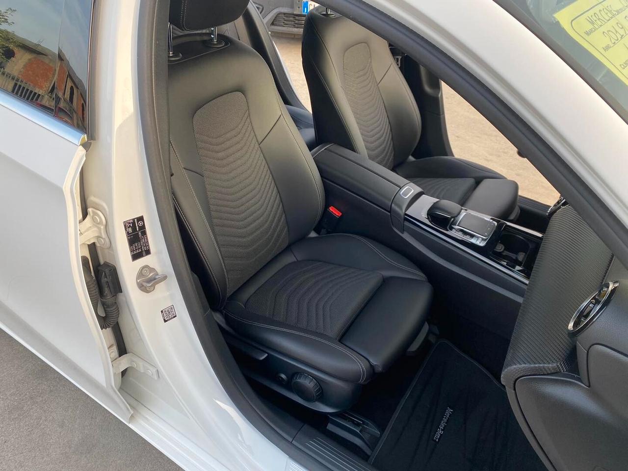 Mercedes-benz A 180 d Automatic Business Extra 2019