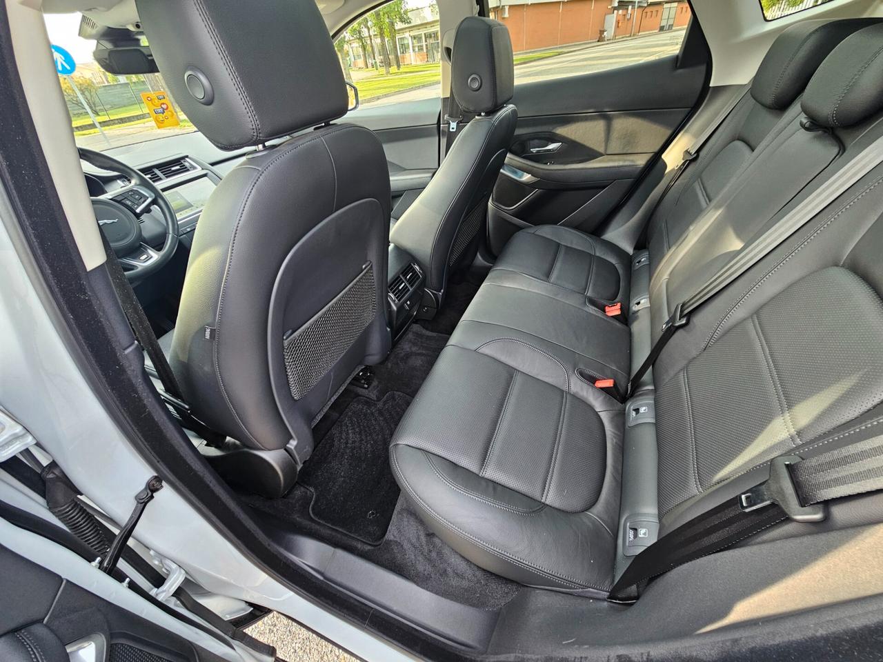 Jaguar E-Pace 2.0 249 CV AWD aut. R-Dynamic S 13 Mila km