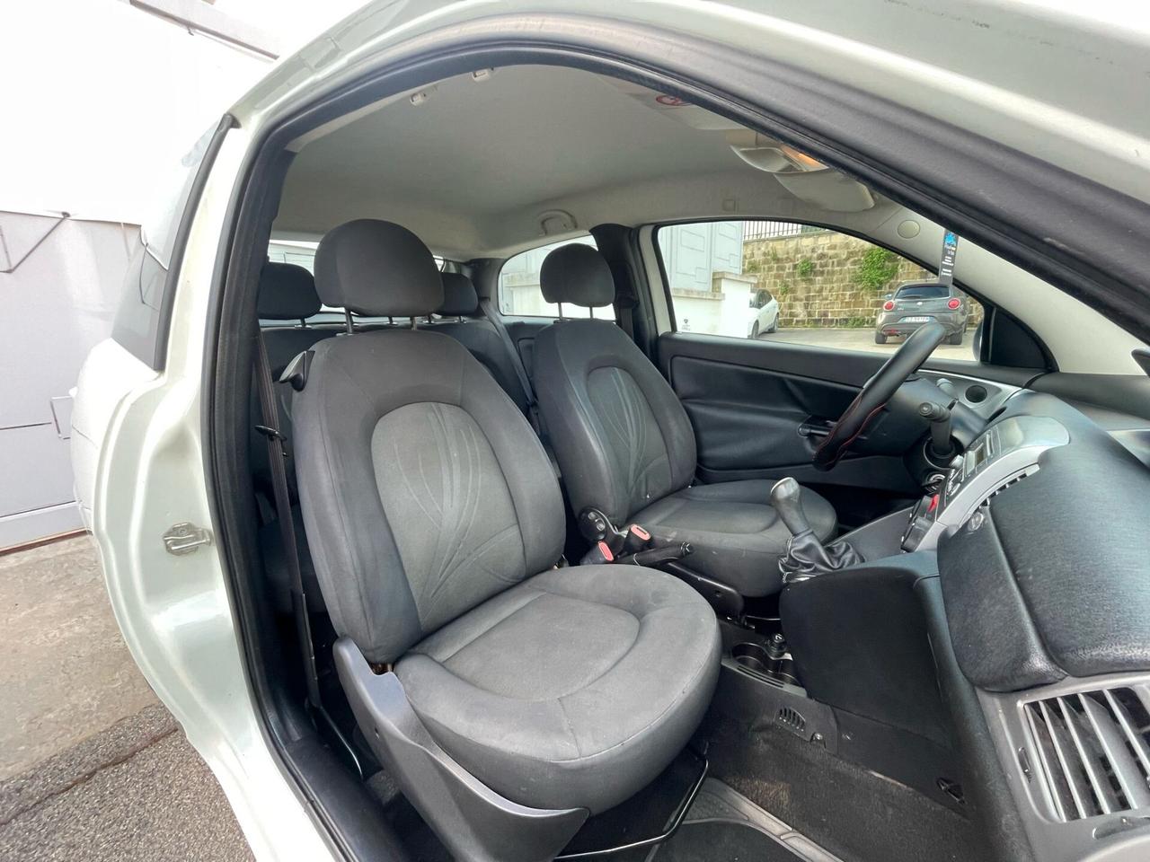 Lancia Ypsilon 1.3 MJT 75 CV Elle
