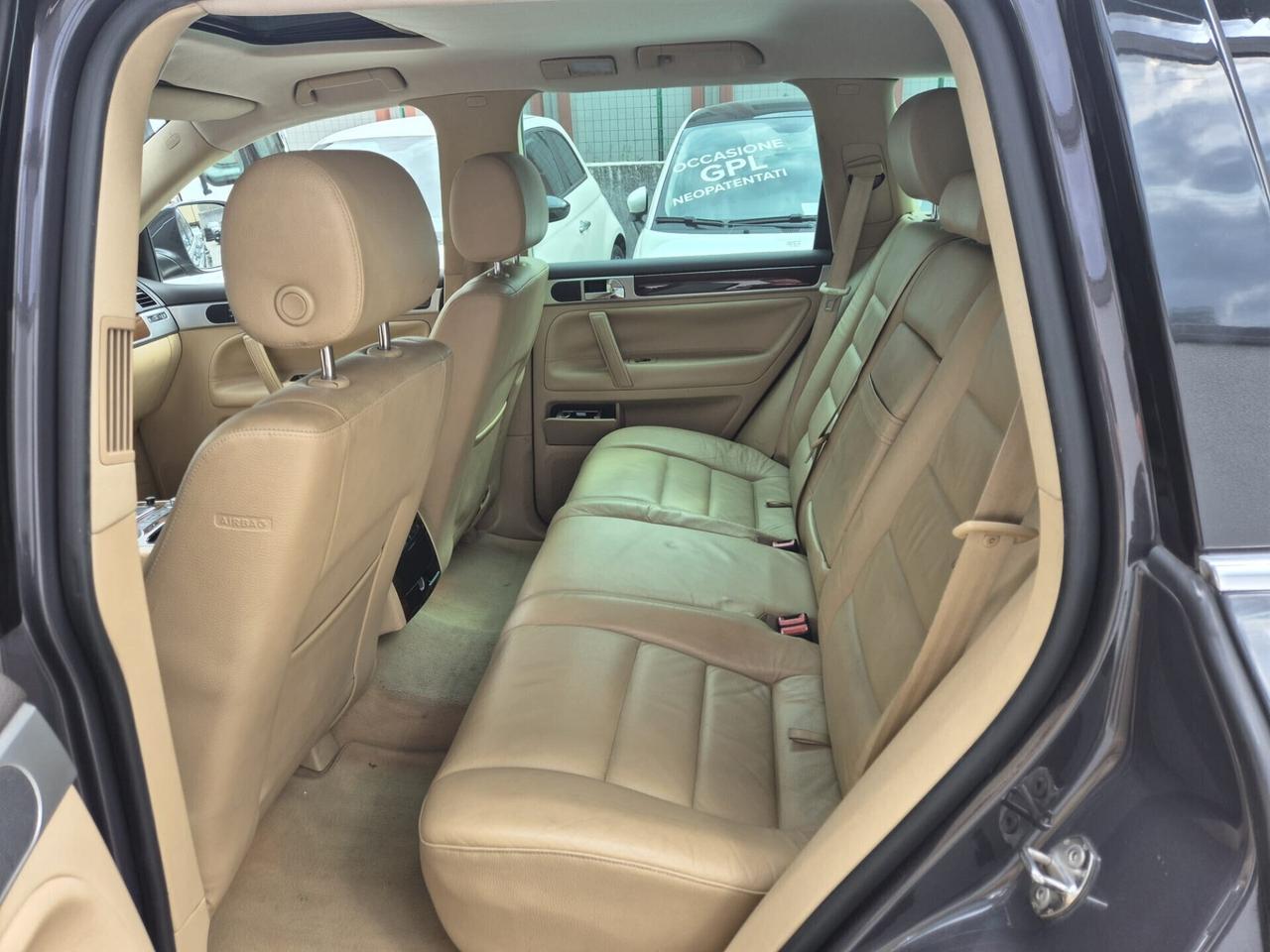 Volkswagen Touareg 3.0 226CV - CAMBIO AUTOMATICO