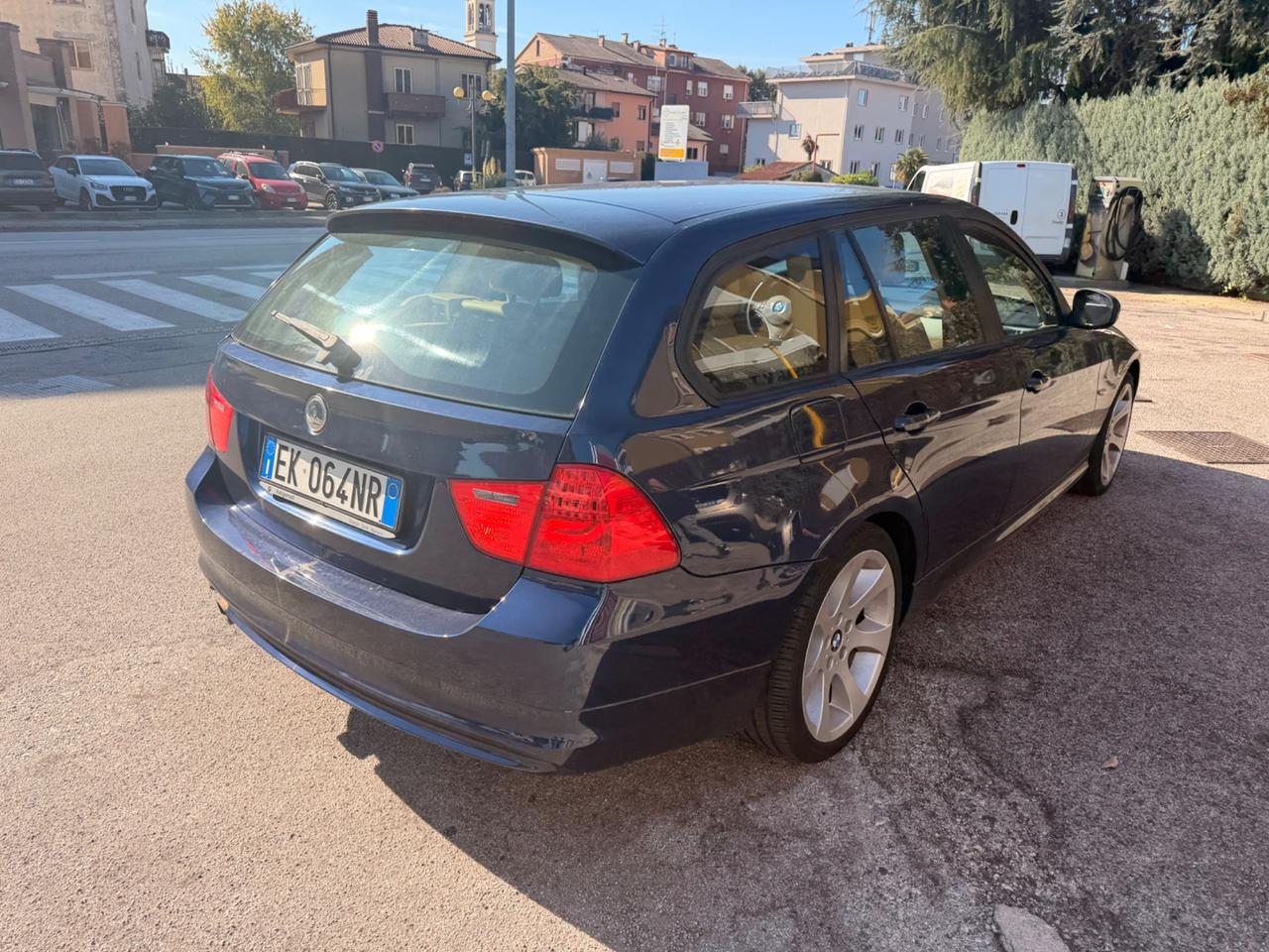 BMW 318D euro5 Manuale pelle per EXPORT