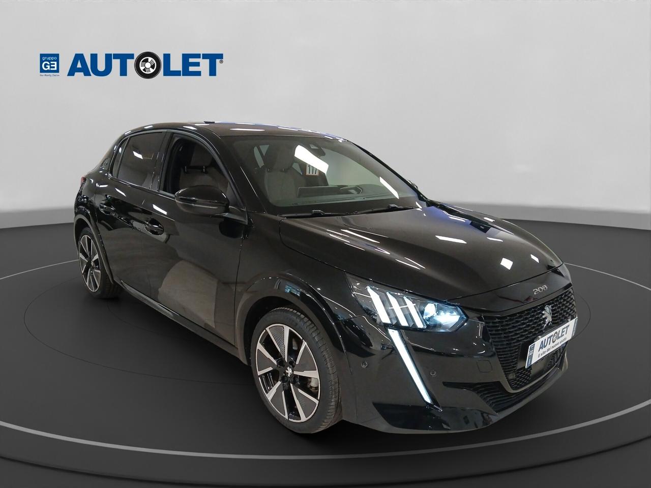 Peugeot 208 motore elettrico 136 CV 5 porte GT Pack