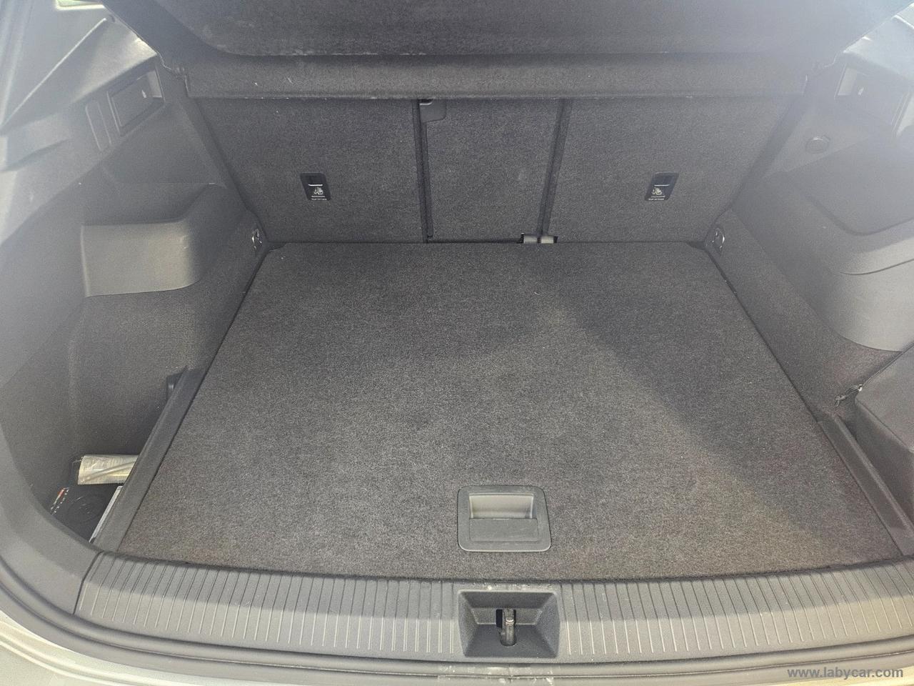 VOLKSWAGEN Tiguan 2.0 TDI 150CV SCR DSG R-Line