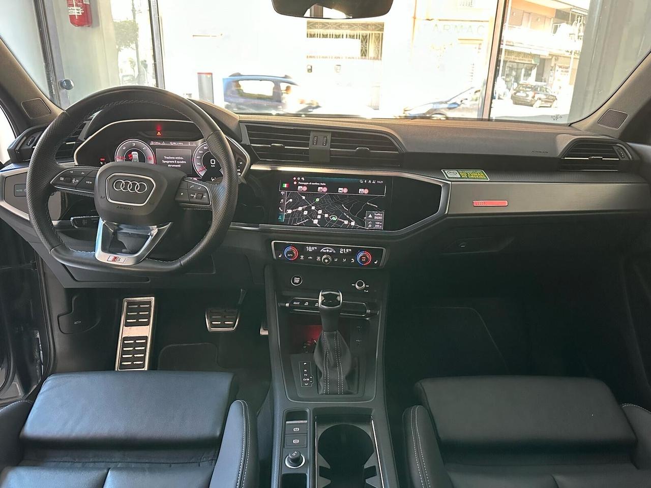 Audi Q3 Sportback Black line edition 35 TDI S-tronic